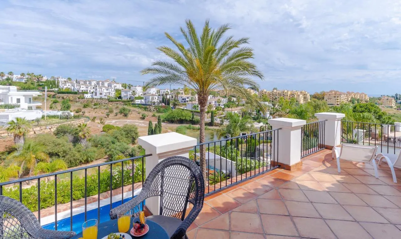 6-Bdrm Andalusian Modern Villa Next To Golf Course Estepona Apartment
